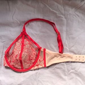 Red and peach lace bra, 34D